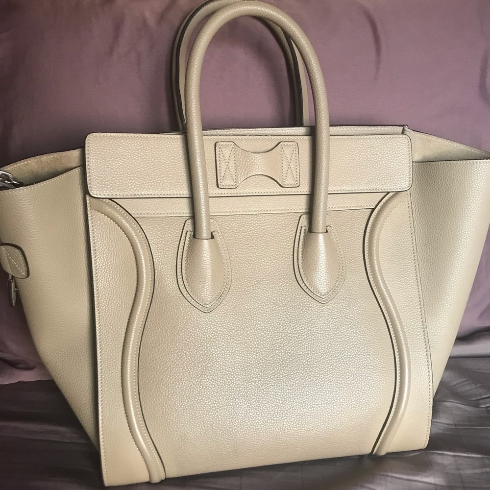 BRAND NEW Céline Luggage Tote - Picture 5 of 6